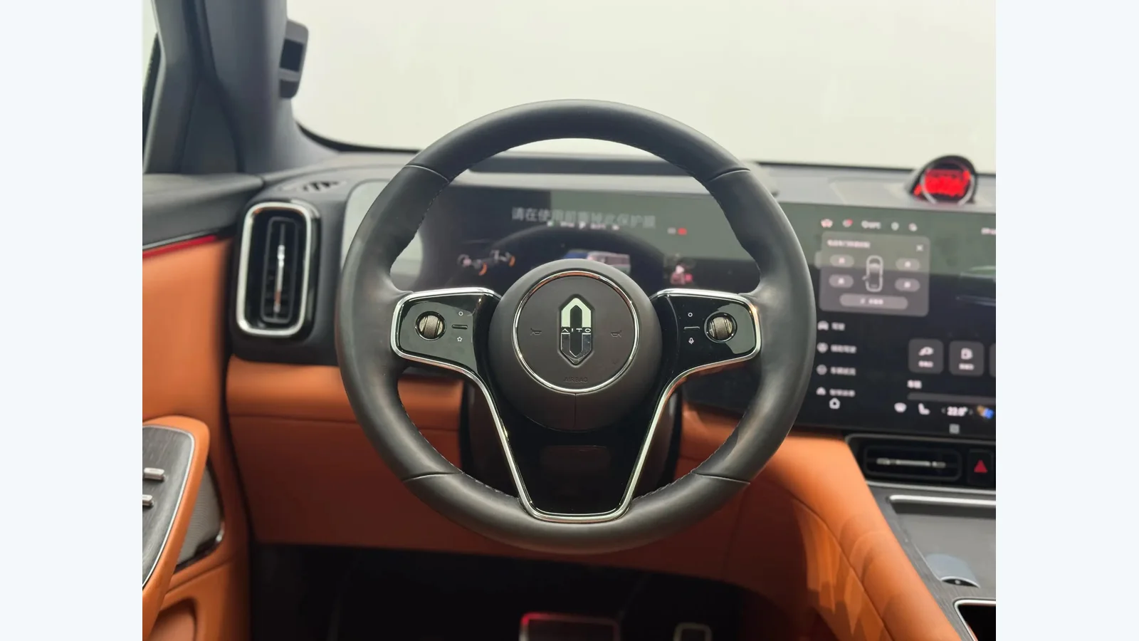 Used AITO M8 Seats thumbnail