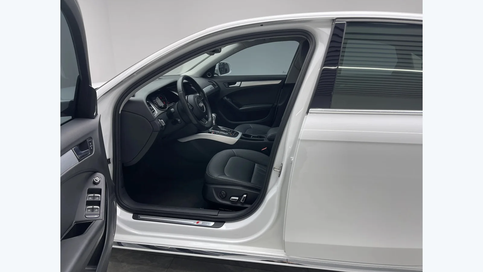 Used Audi A4 Photo 11 thumbnail