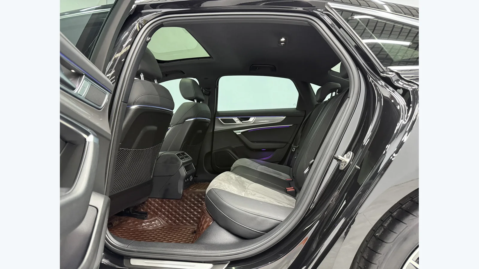 Used Audi A6L Photo 12 thumbnail
