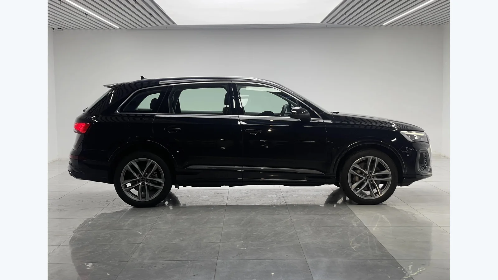Used Audi Q7 Photo 2 thumbnail