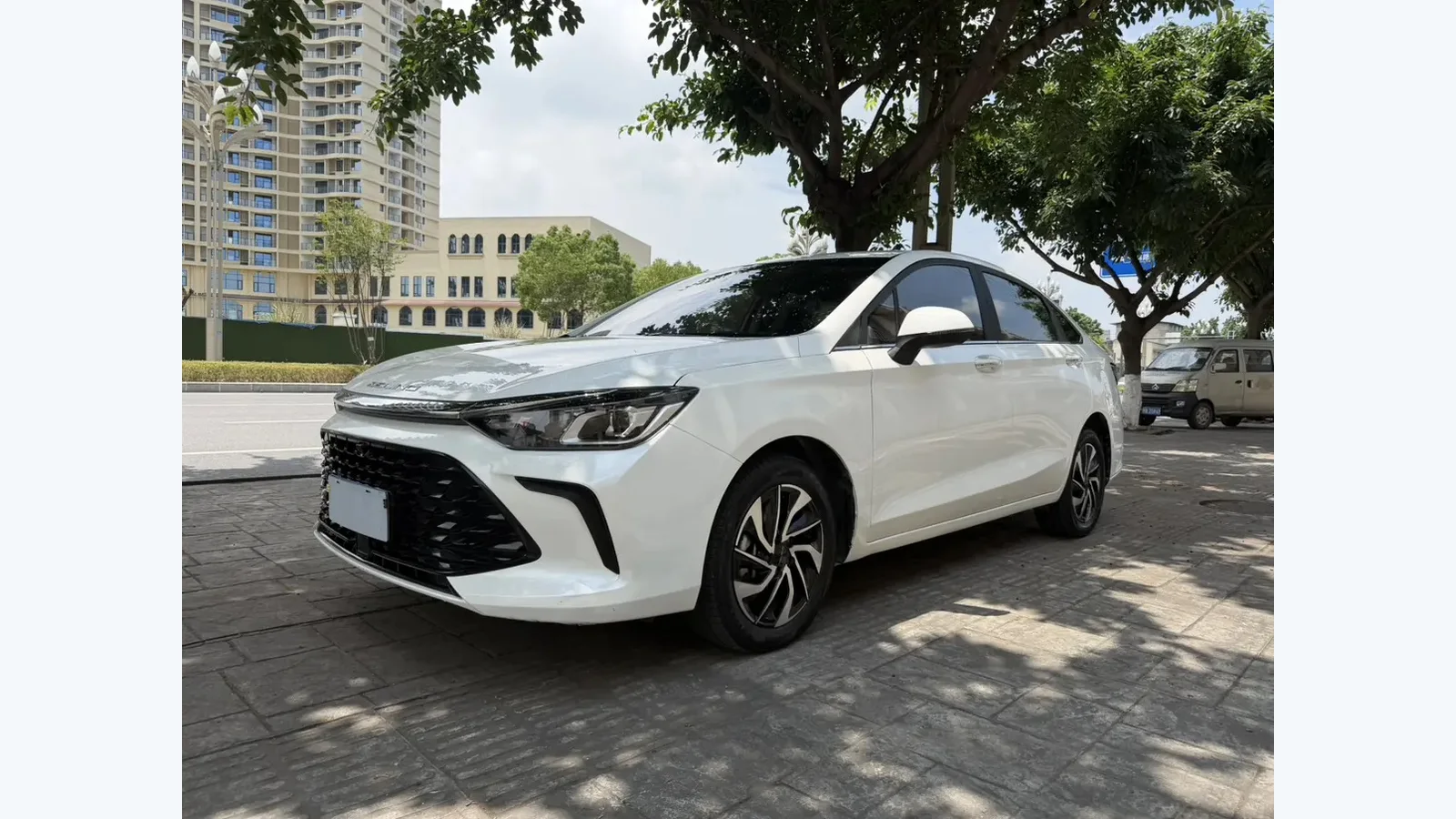 Used BAIC U5 Plus Front 45-degree reference for China export