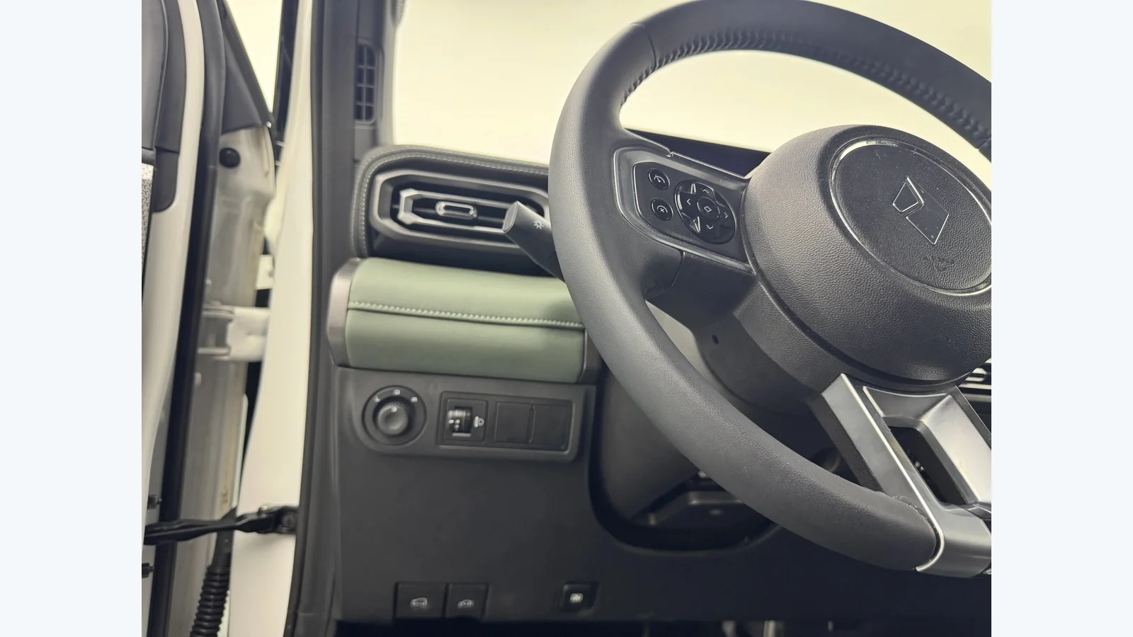 Used Baojun Yep Photo 12 thumbnail