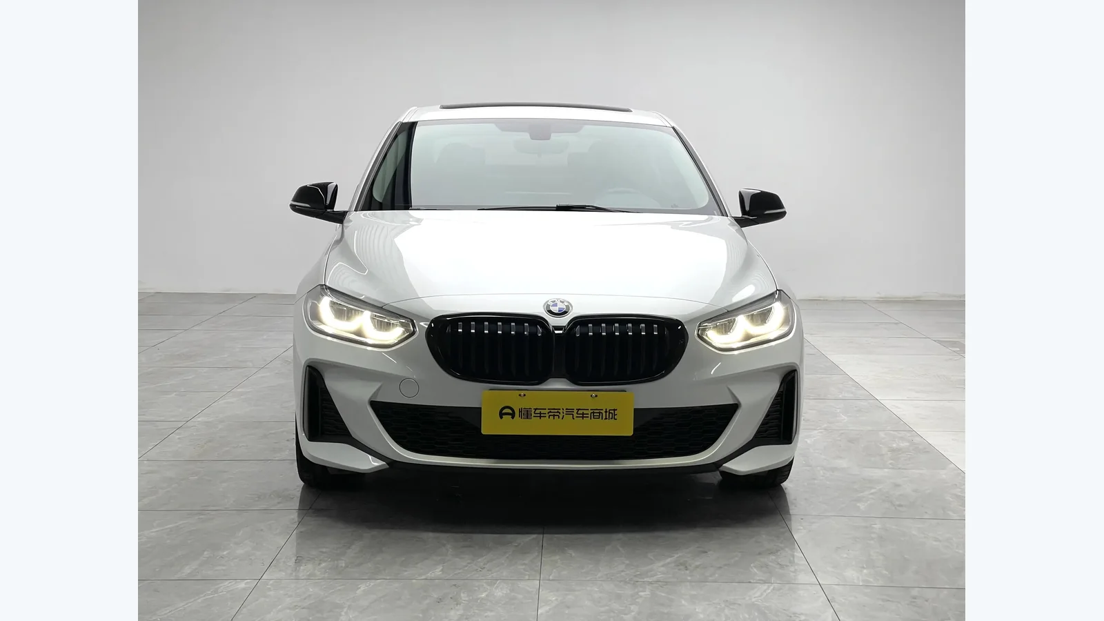 Used BMW 1 Series Side profile thumbnail