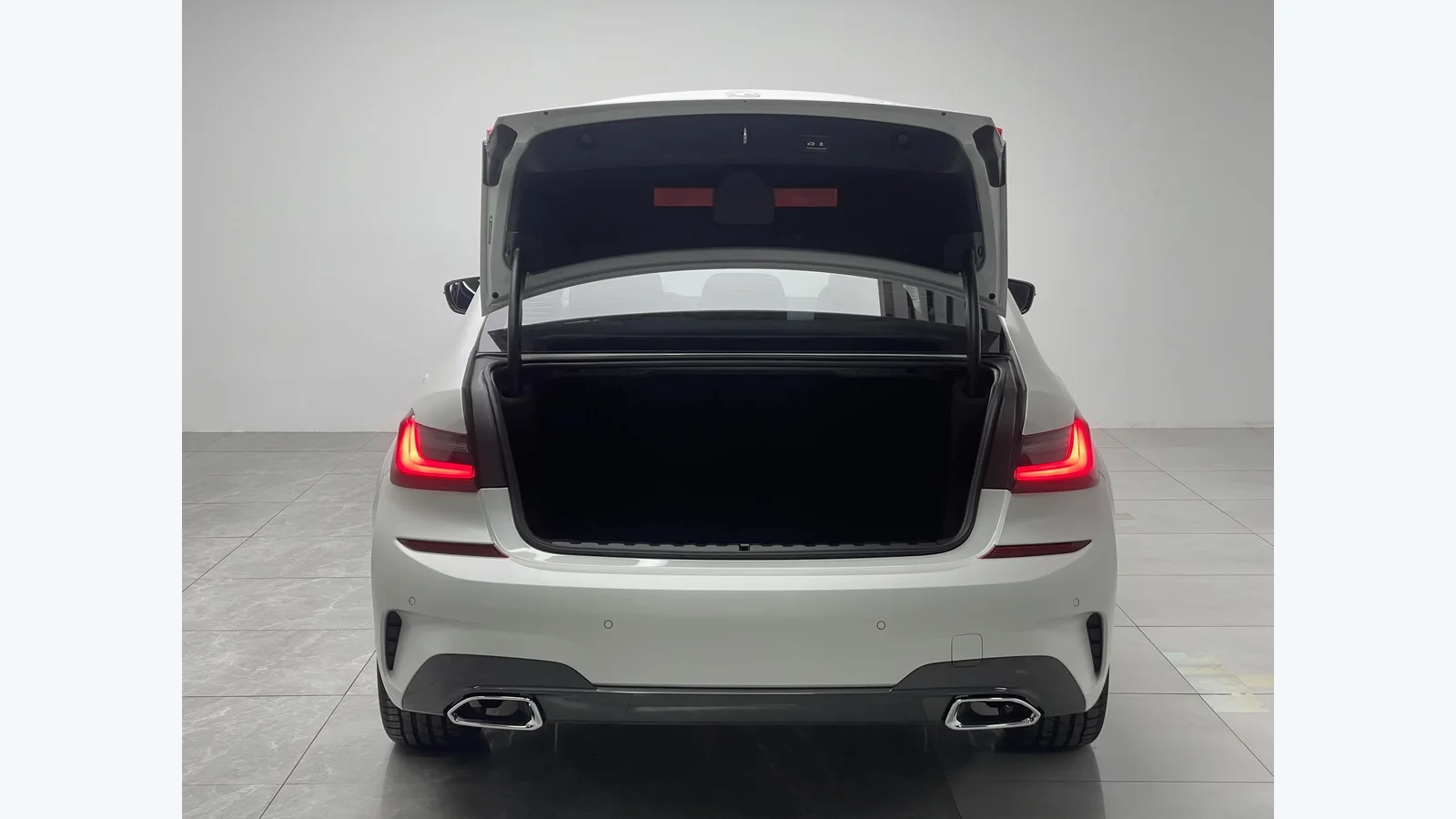 Used BMW 3 Series Photo 14 thumbnail