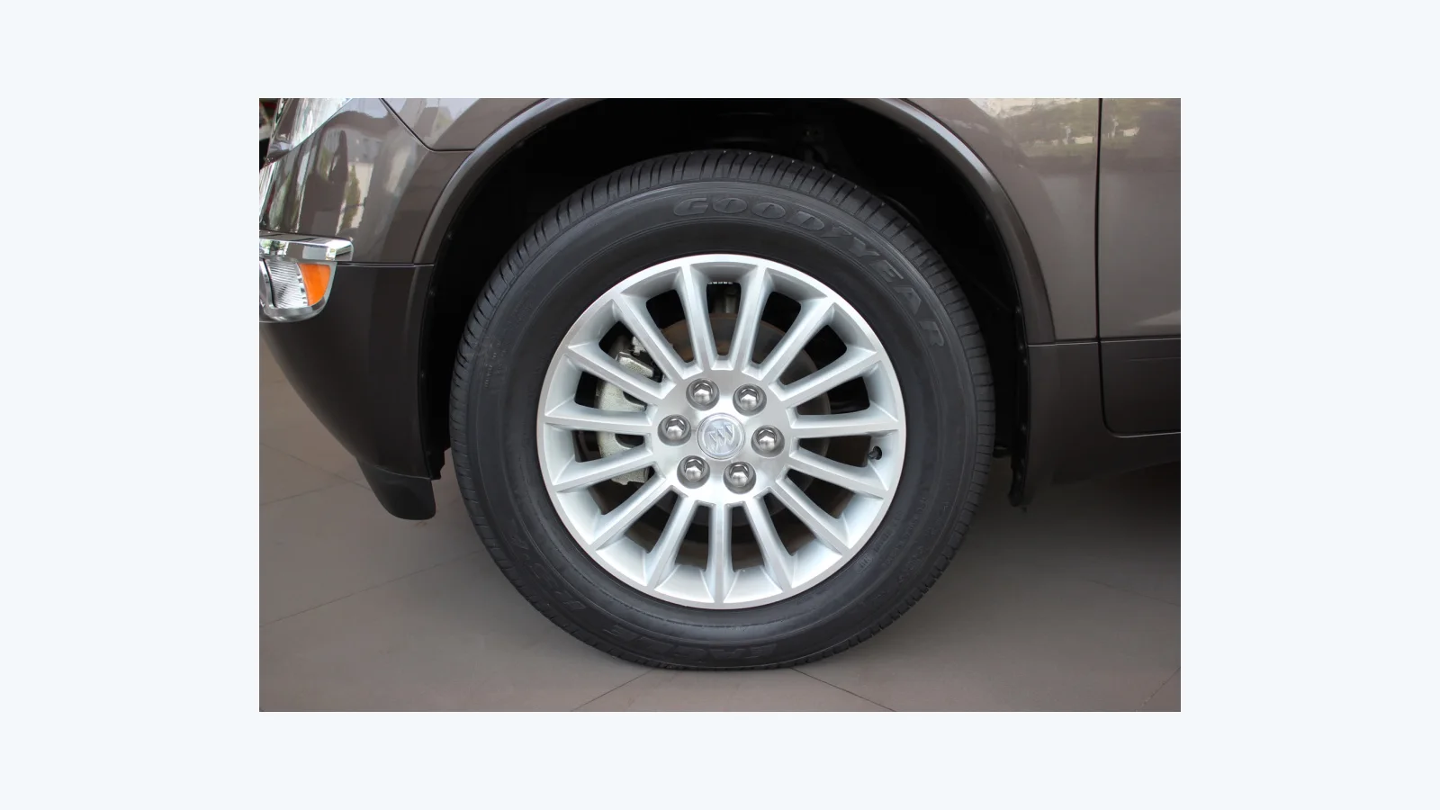 Used Buick Enclave Photo 29 thumbnail