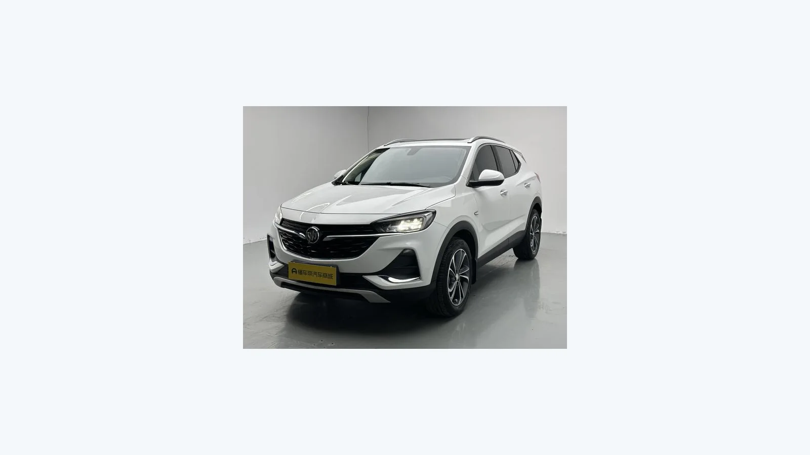 Used Buick Encore GX Front 45-degree reference for China export