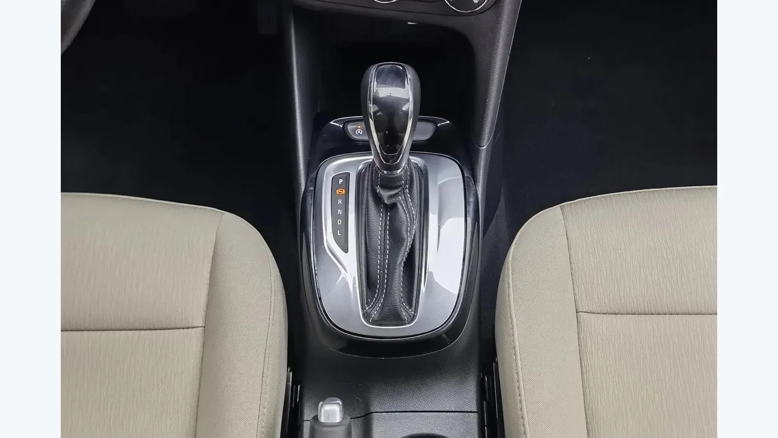 Used Buick Excelle Photo 8 thumbnail