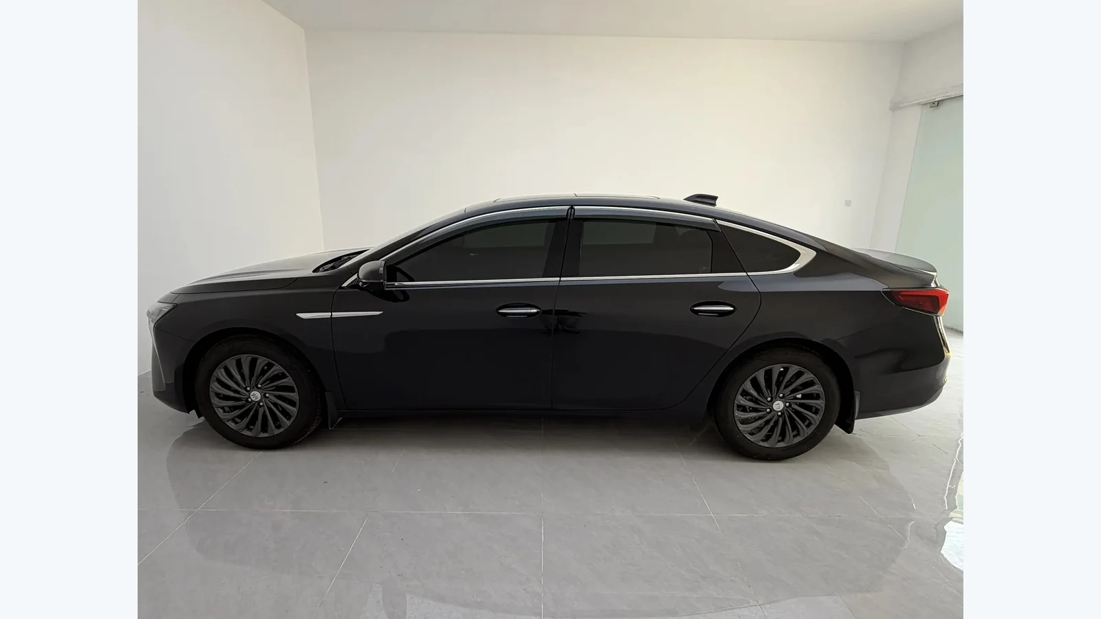 Used Buick LaCrosse Dashboard thumbnail