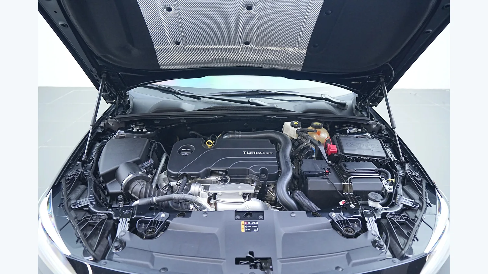 Used Buick Regal Photo 6 thumbnail