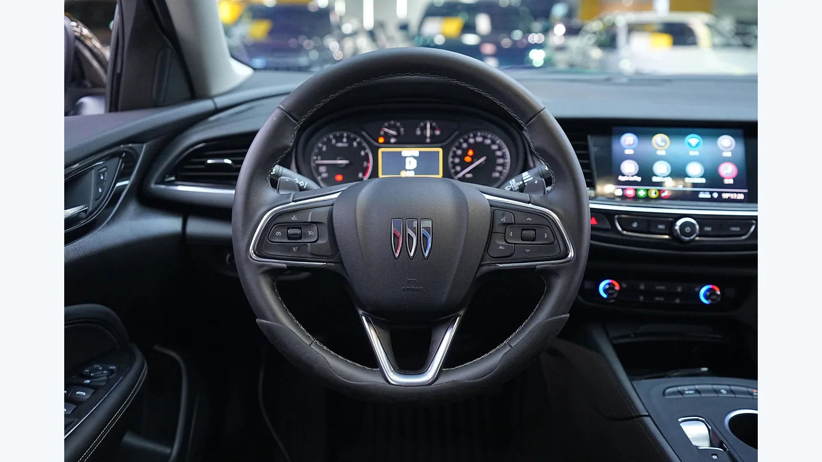 Used Buick Regal Photo 10 thumbnail