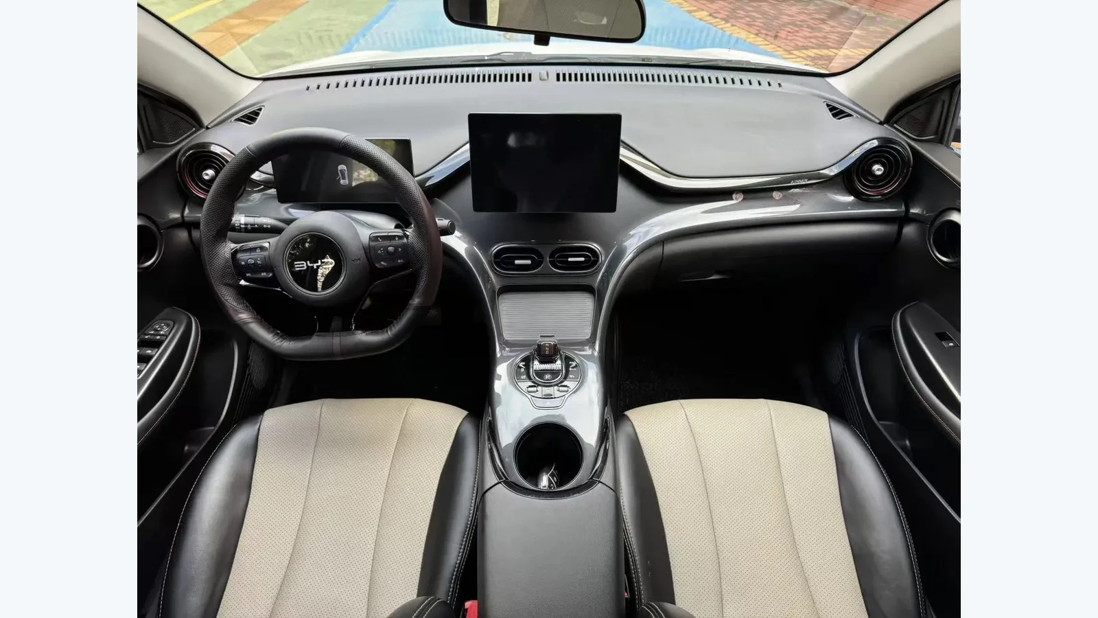 Used BYD e2 Photo 2 thumbnail