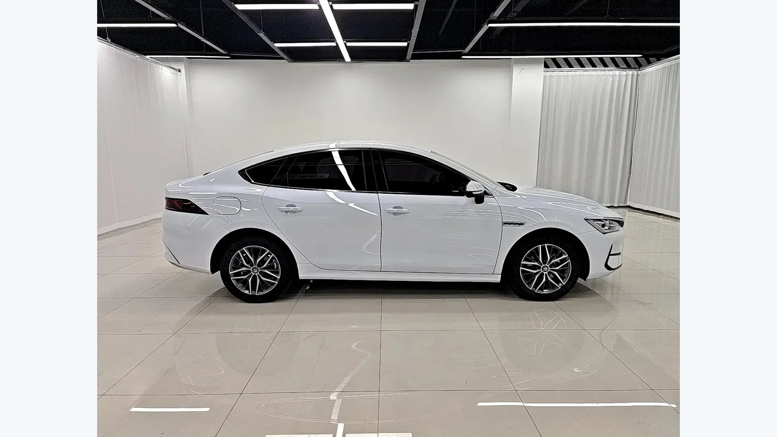 Used BYD Qin Plus EV Photo 2 thumbnail
