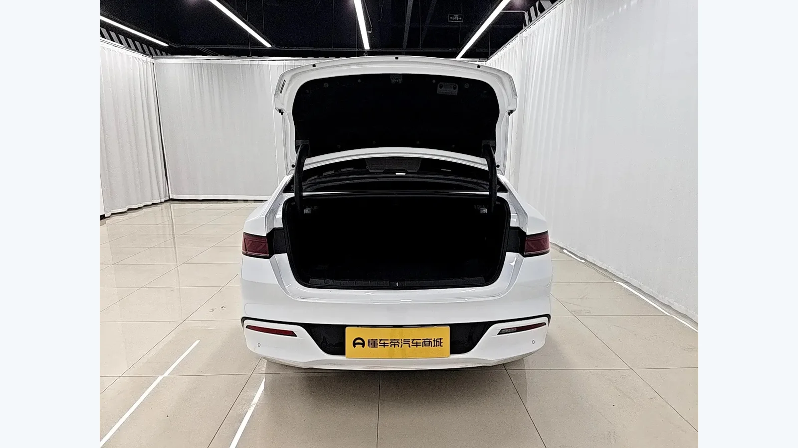 Used BYD Qin Plus EV Photo 14 thumbnail