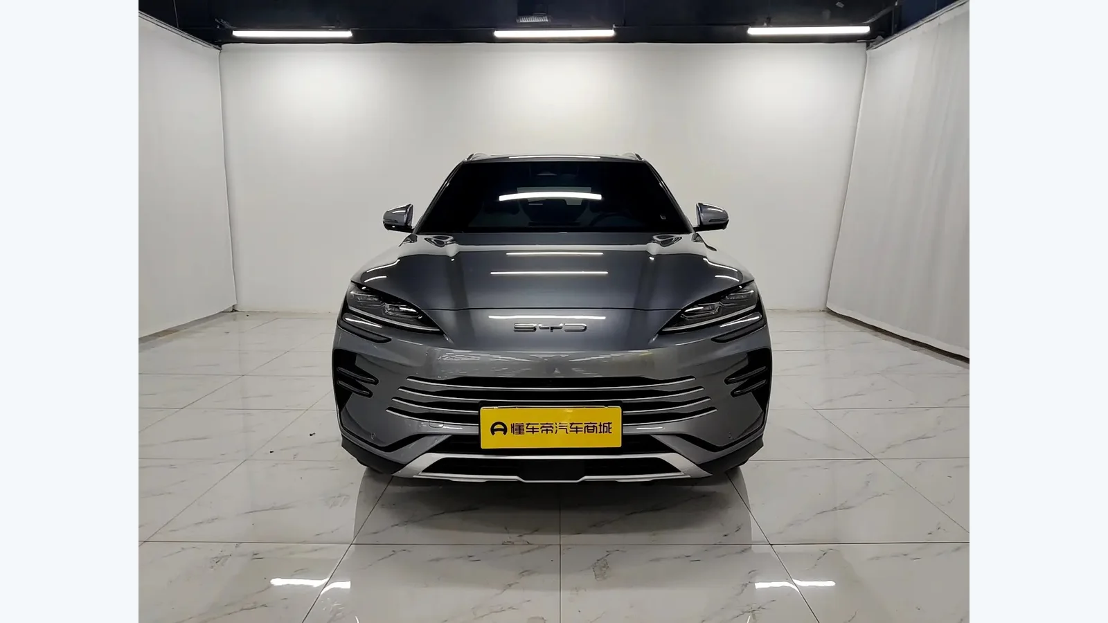 Used BYD Song Pro Front 45-degree reference for China export
