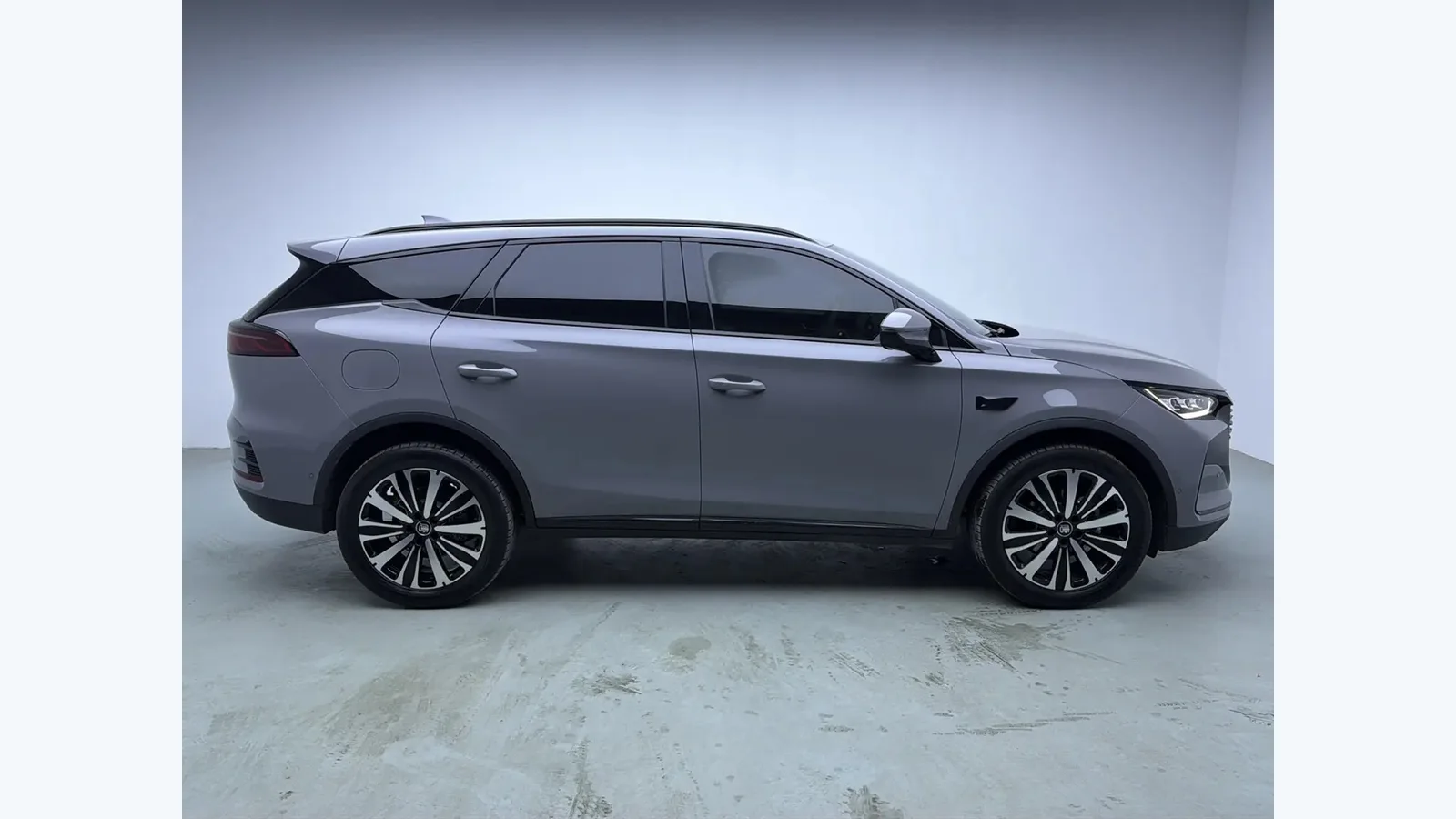 Used BYD Tang DM-i Photo 1 thumbnail
