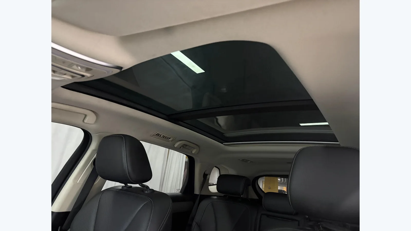 Used BYD Tang Photo 13 thumbnail