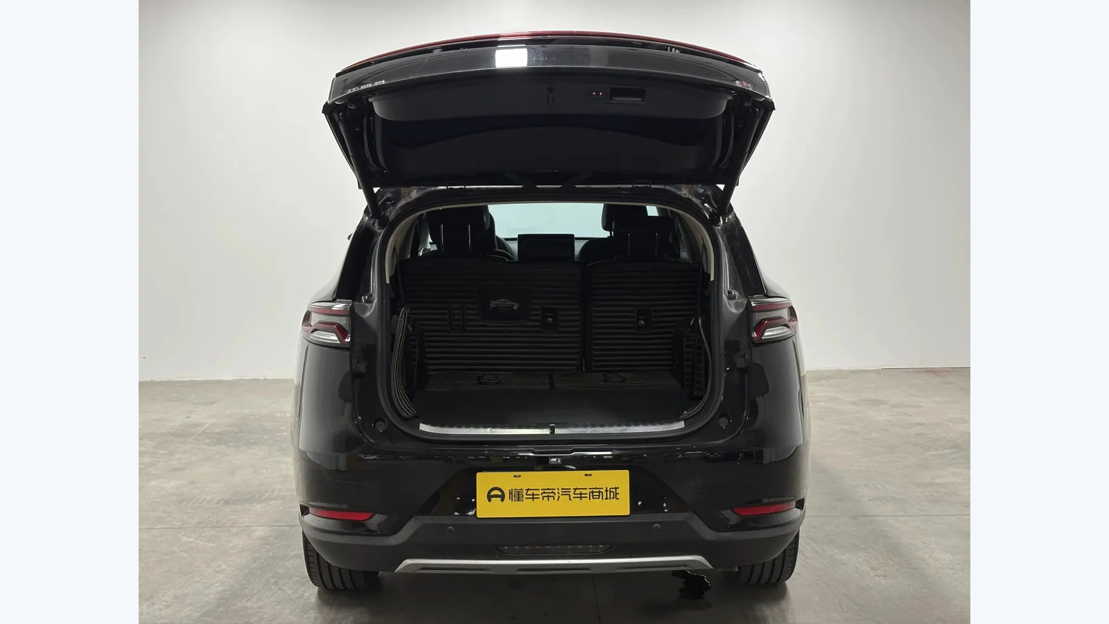 Used BYD Tang Photo 14 thumbnail
