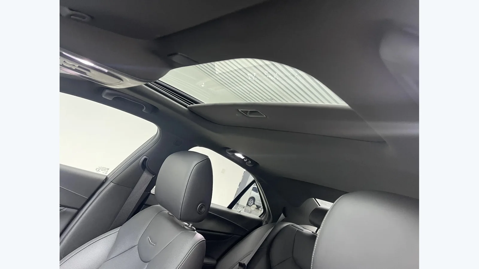 Used Cadillac CT4 Photo 13 thumbnail