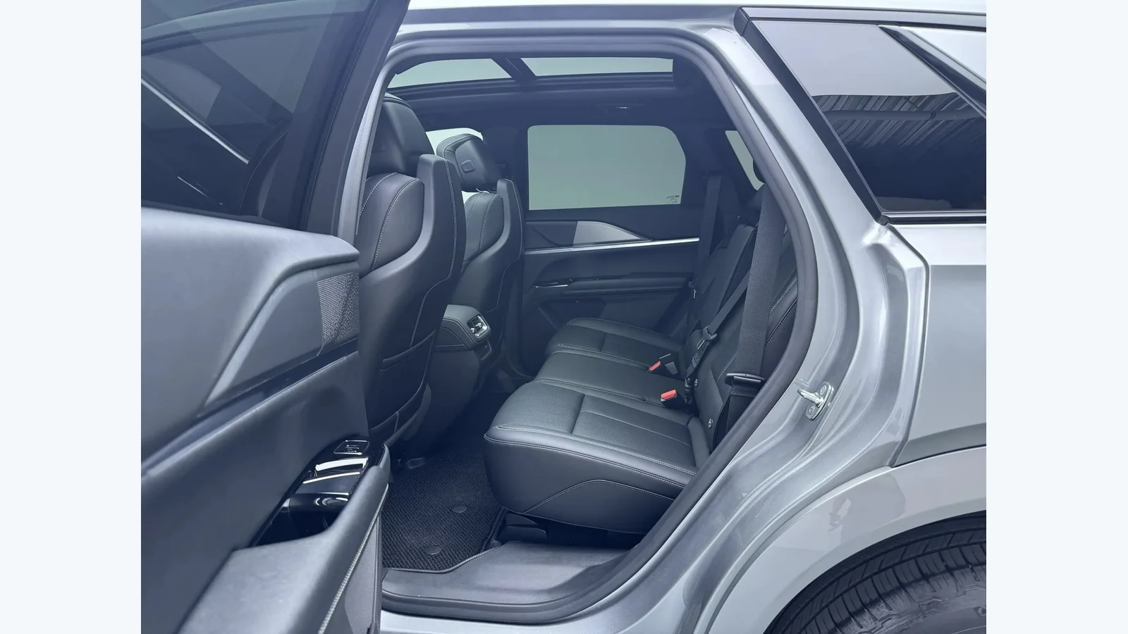Used Cadillac XT5 Photo 12 thumbnail