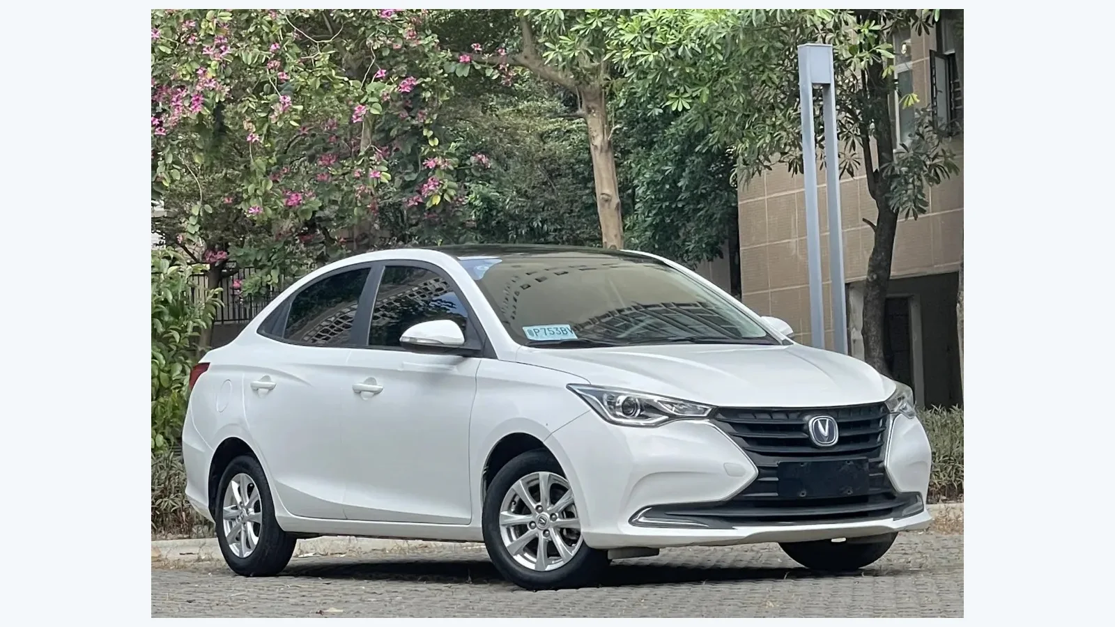 Used Changan Alsvin Rear 45-degree thumbnail