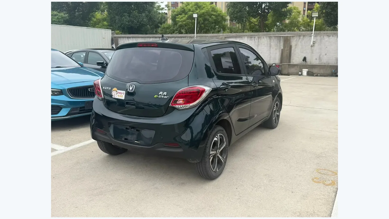 Used Changan Benben E-Star Details thumbnail