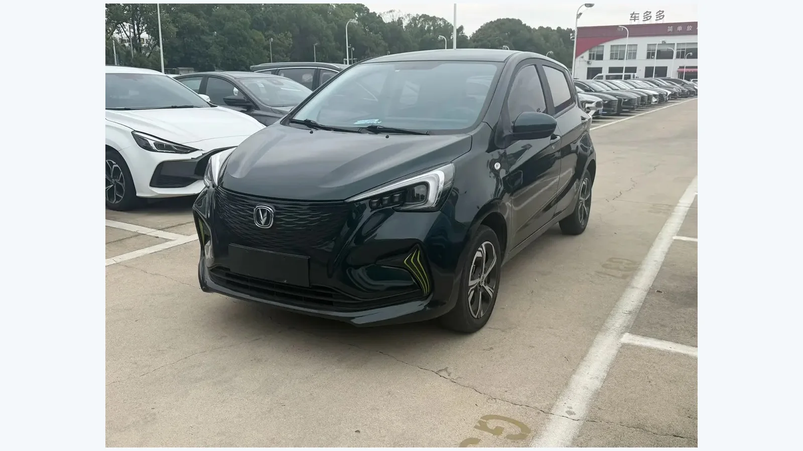 Used Changan Benben E-Star Front 45-degree reference for China export