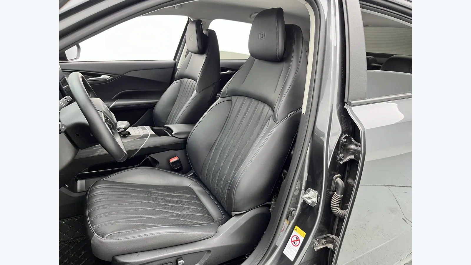 Used Changan Qiyuan A05 Photo 14 thumbnail