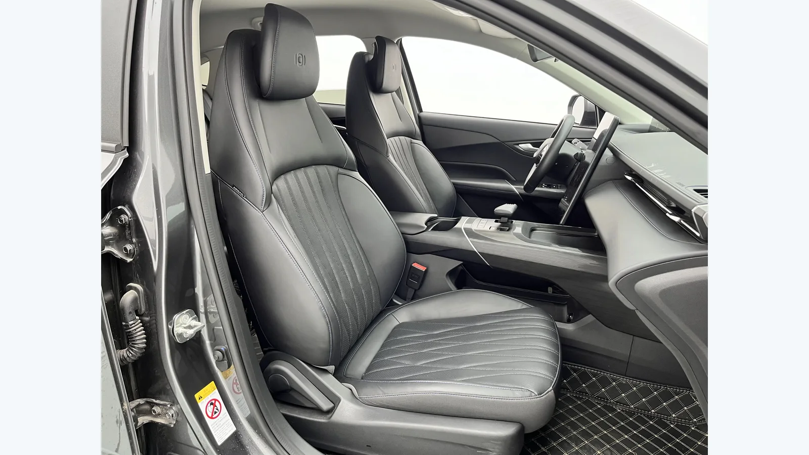 Used Changan Qiyuan A05 Photo 15 thumbnail