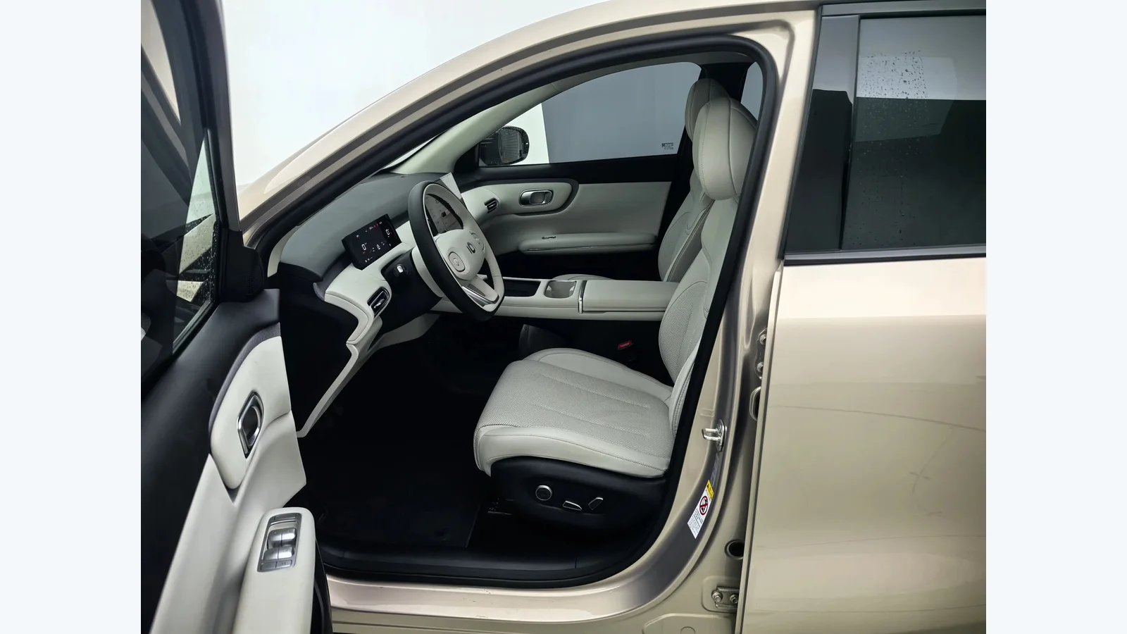 Used Changan Qiyuan Q05 Photo 13 thumbnail