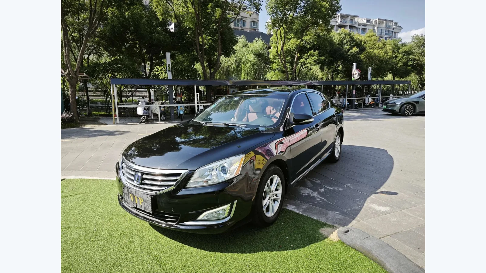 Used Changan Raeton Front 45-degree reference for China export