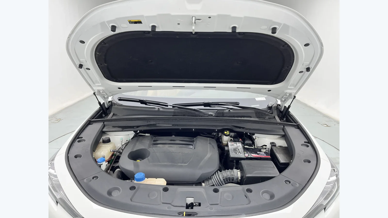 Used Changan UNI-K Photo 6 thumbnail