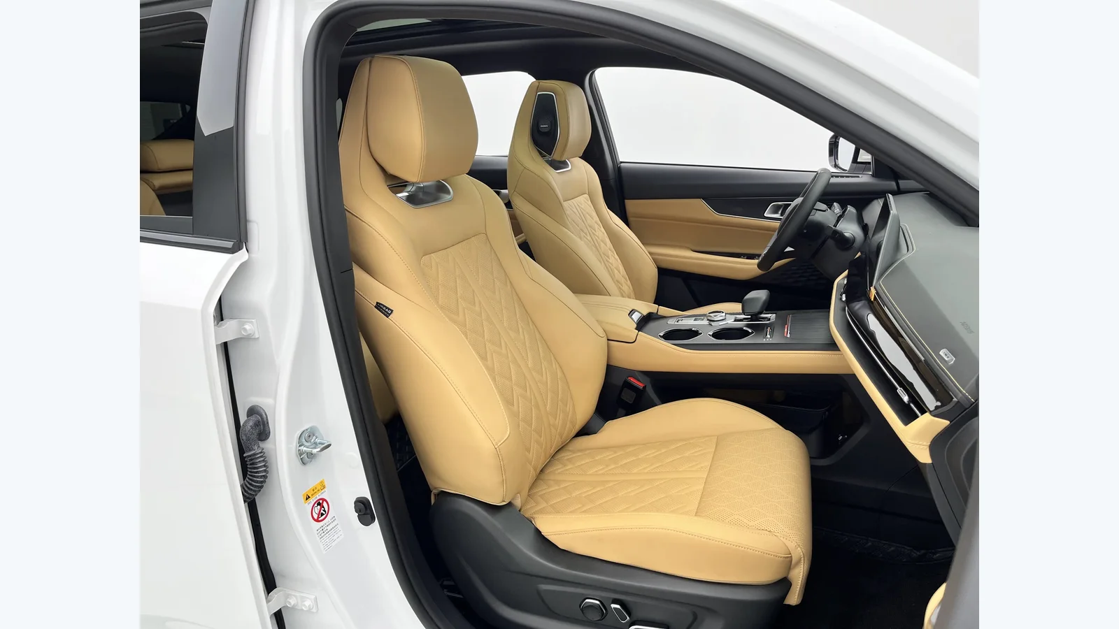 Used Changan UNI-K Photo 15 thumbnail