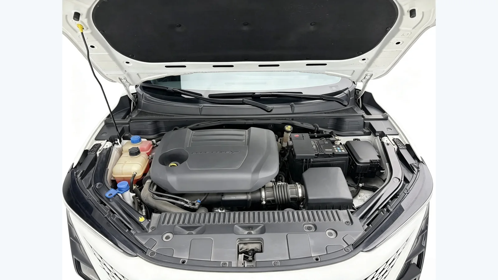 Used Changan UNI-T Photo 6 thumbnail