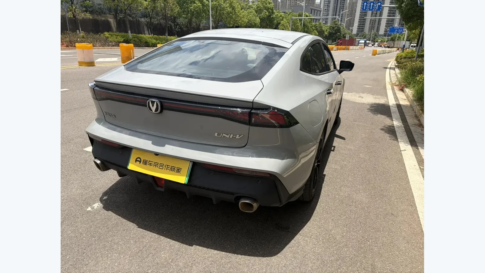 Used Changan UNI-V iDD Details thumbnail
