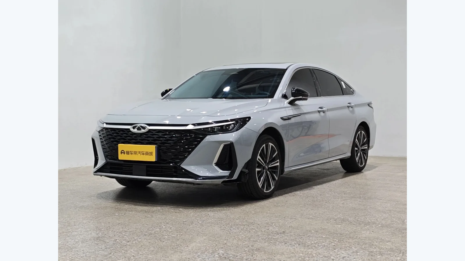 Used Chery Arrizo 8 Front 45-degree reference for China export