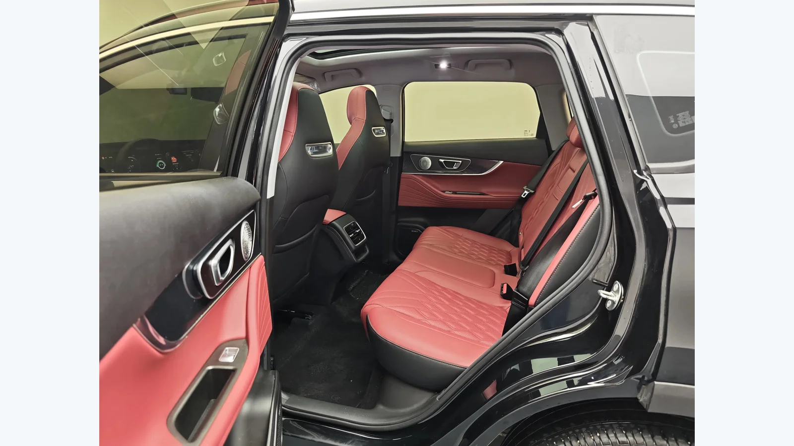 Used Chery Tiggo 7 Pro Photo 12 thumbnail
