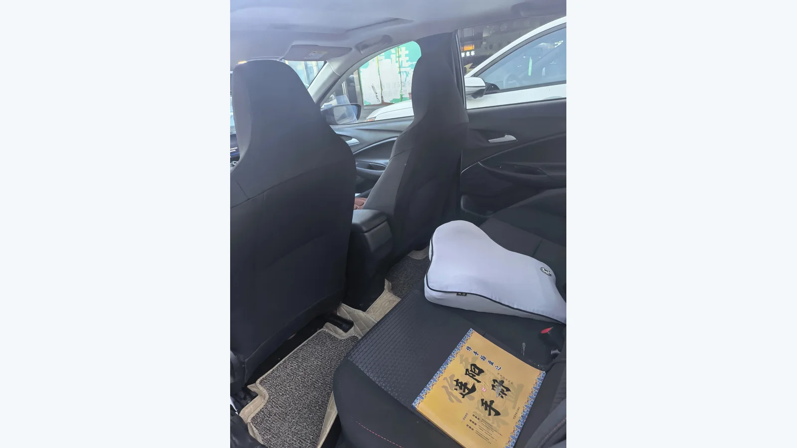 Used Chevrolet Cavalier Photo 3 thumbnail
