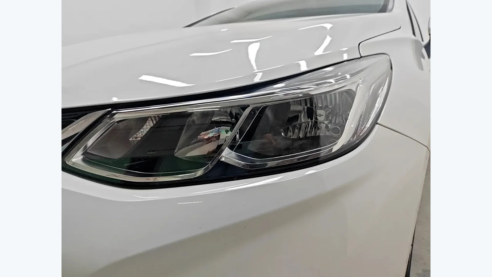 Used Chevrolet Cruze Photo 3 thumbnail