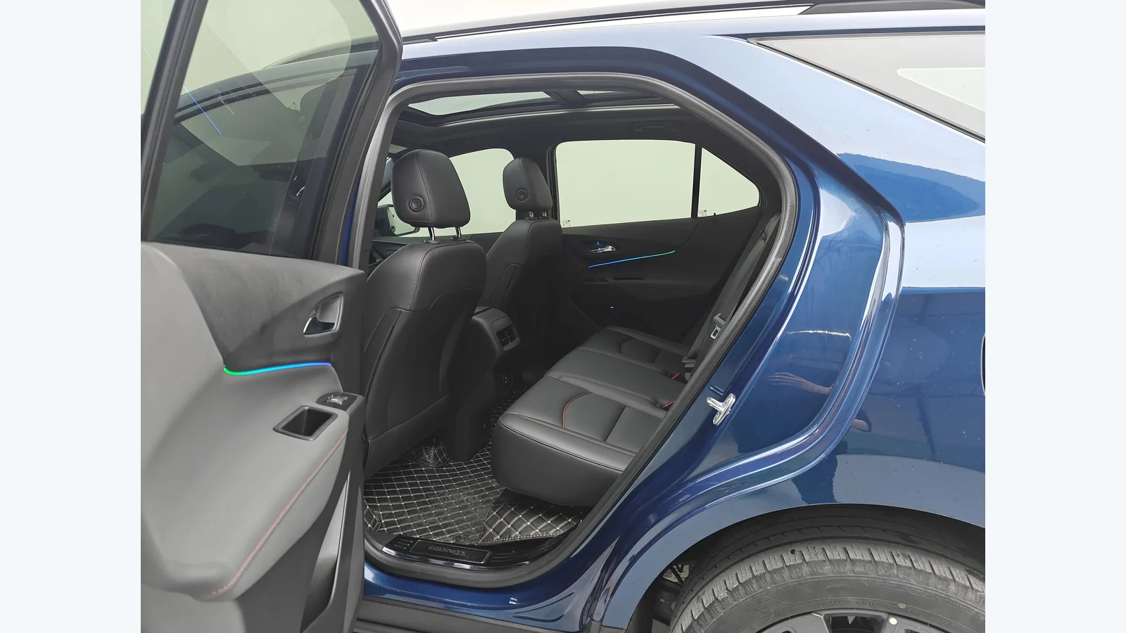 Used Chevrolet Equinox Photo 12 thumbnail