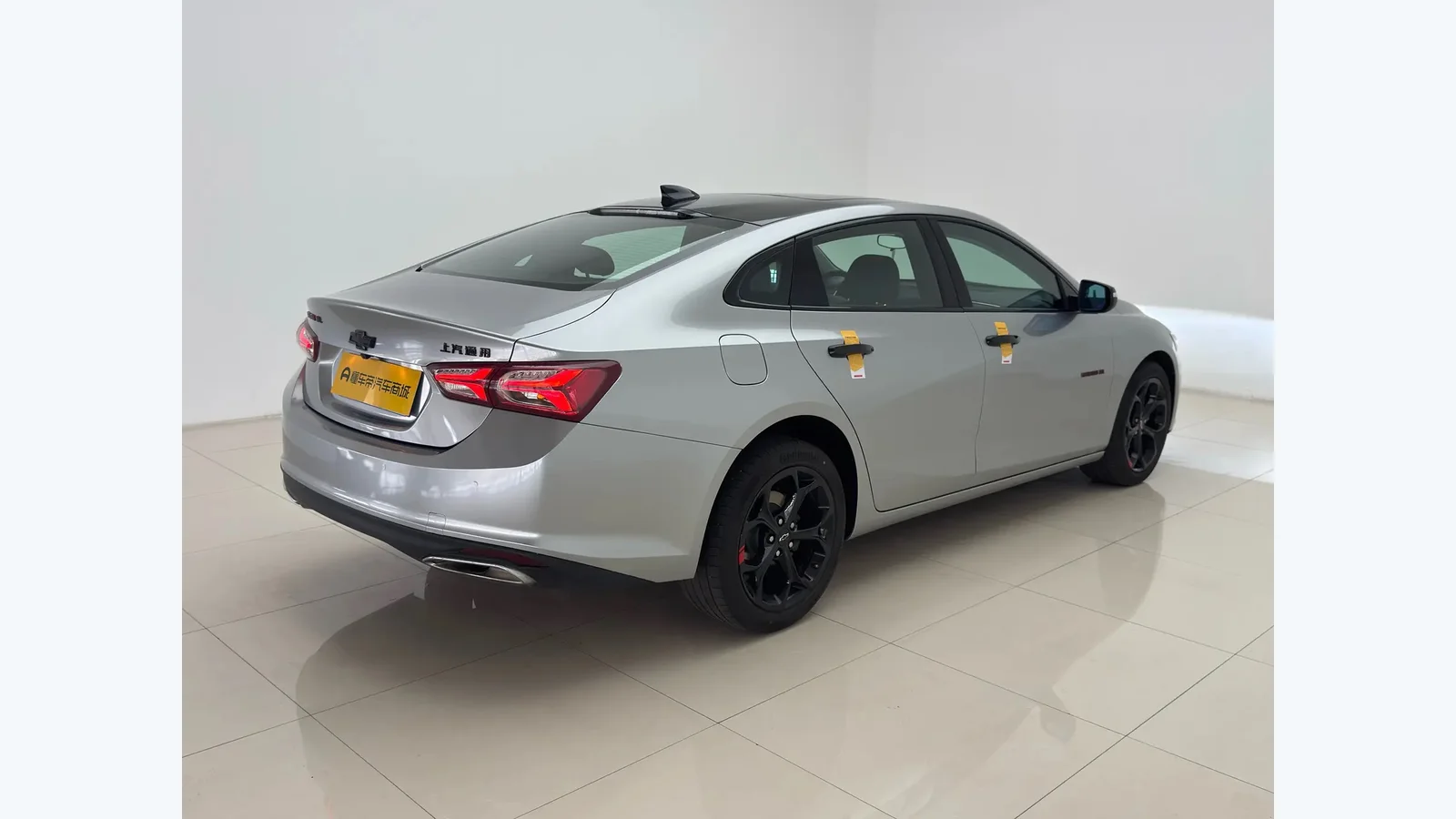 Used Chevrolet Malibu XL Photo 1 thumbnail