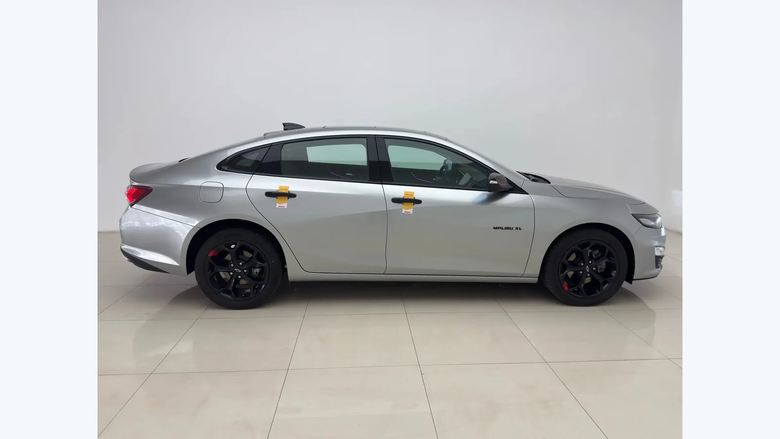 Used Chevrolet Malibu XL Photo 2 thumbnail