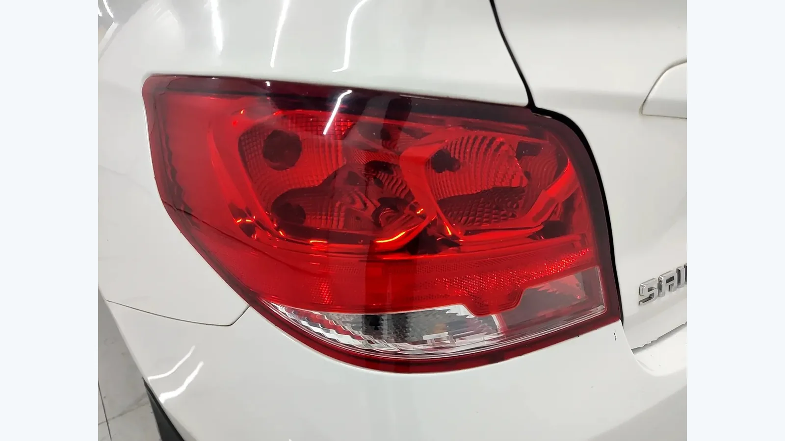 Used Chevrolet Sail Photo 4 thumbnail