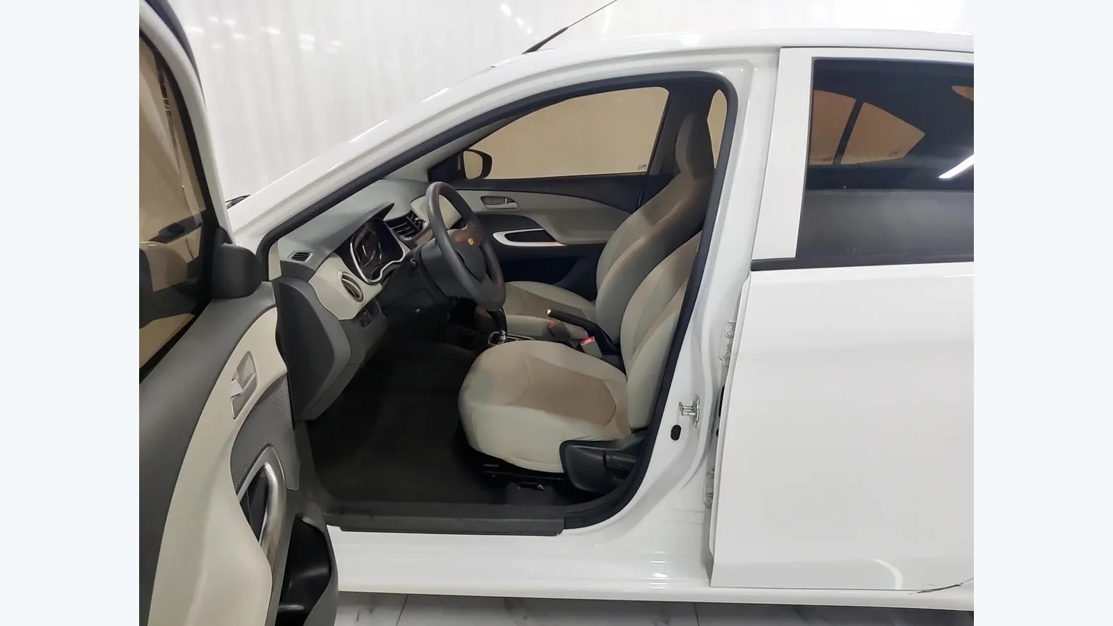 Used Chevrolet Sail Photo 11 thumbnail