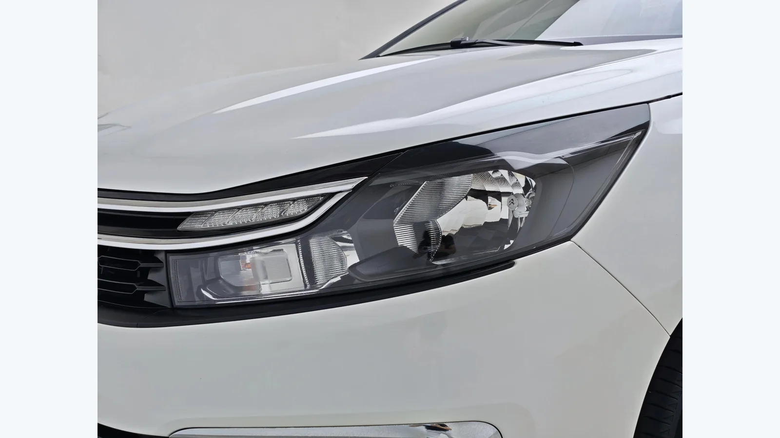 Used Citroën C4L Photo 4 thumbnail