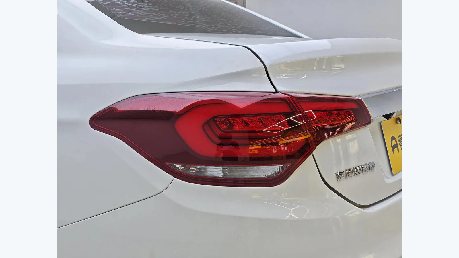 Used Citroën C4L Photo 5 thumbnail