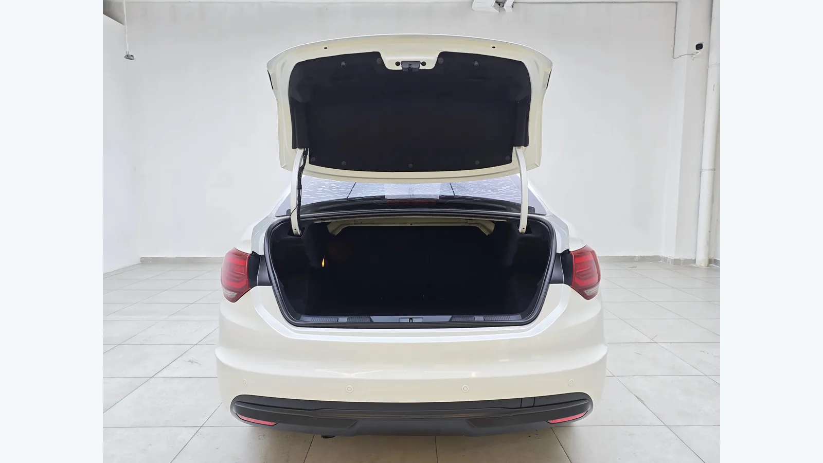 Used Citroën C4L Photo 15 thumbnail