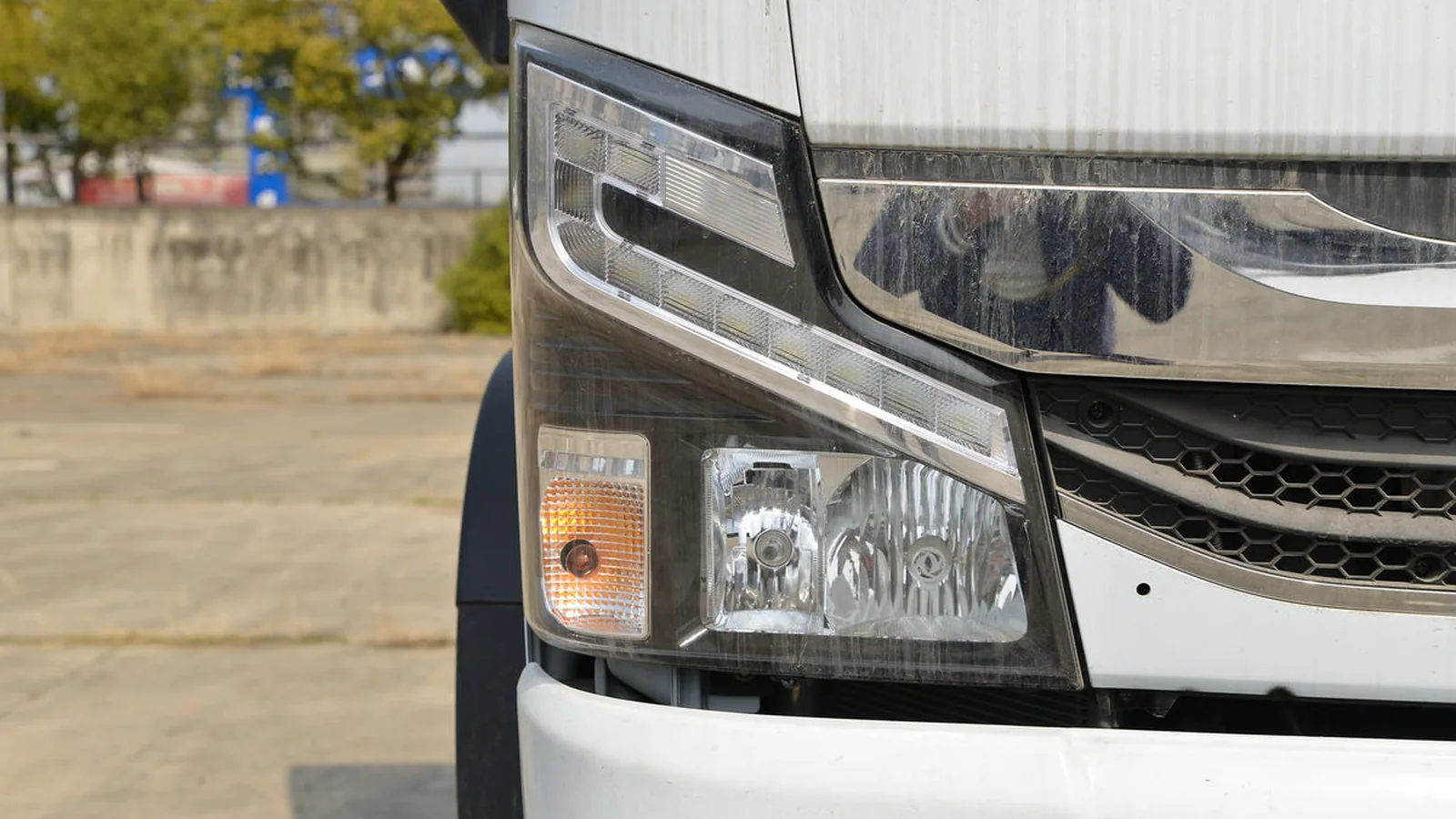 Used Dongfeng Captain Photo 9 thumbnail