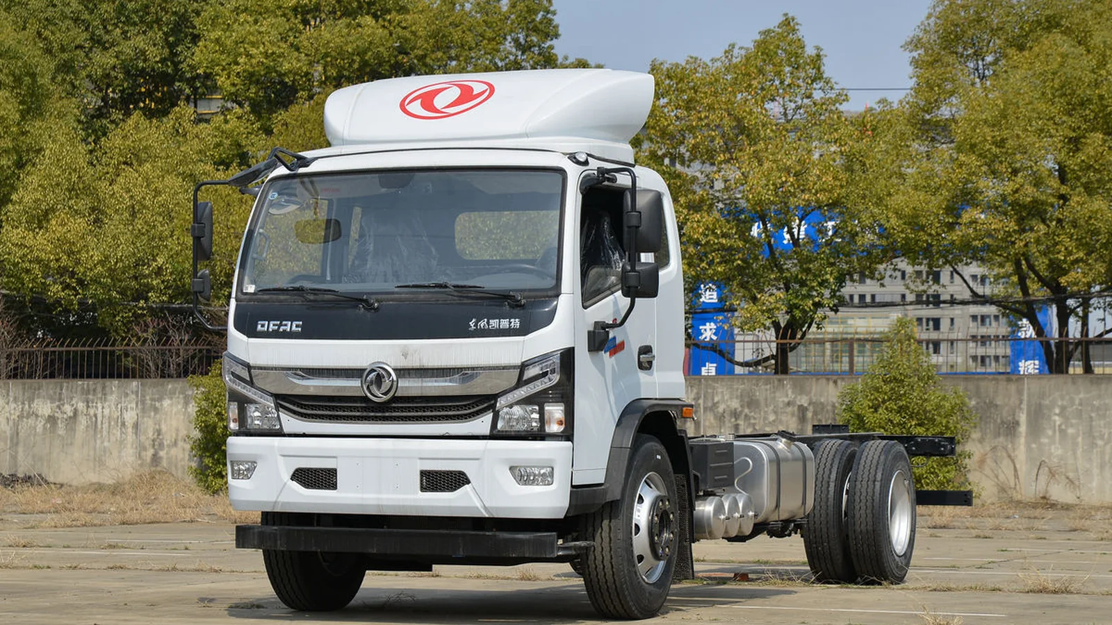 Used Dongfeng Captain Photo 26 thumbnail