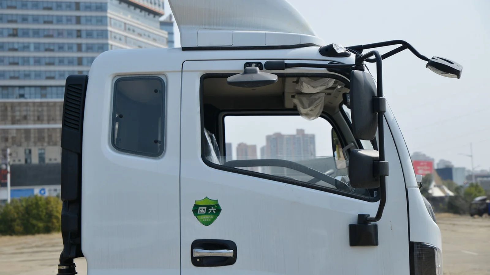 Used Dongfeng Captain Seats thumbnail