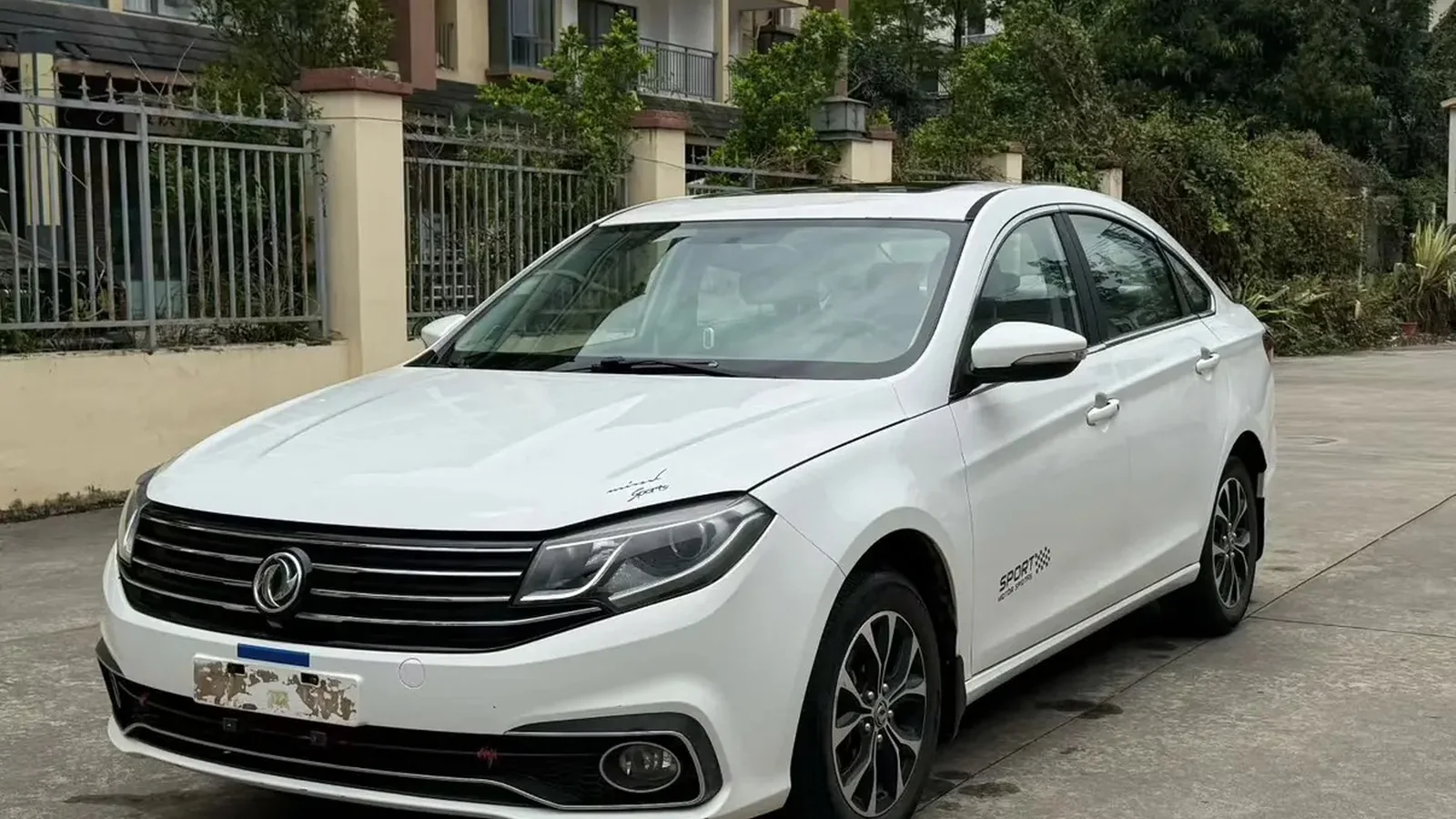 Used Dongfeng Fengxing Jingyi S50 Export from China